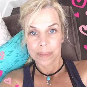 Meet your Posher, Aimee